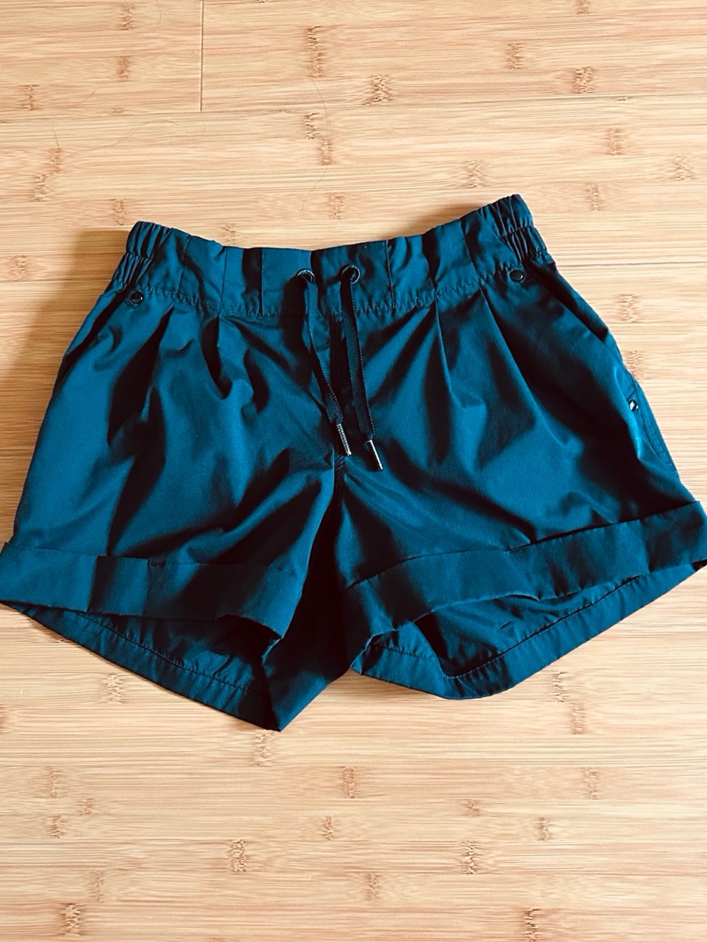 lululemon athletica Women's Teal Athletic Drawstring Shorts